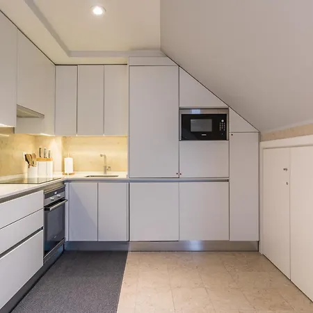 Апартаменты Flh Baixa-chiado Library Loft