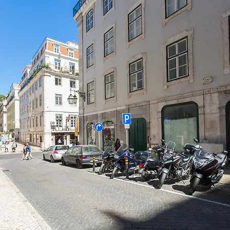 Flh Baixa-chiado Library Loft