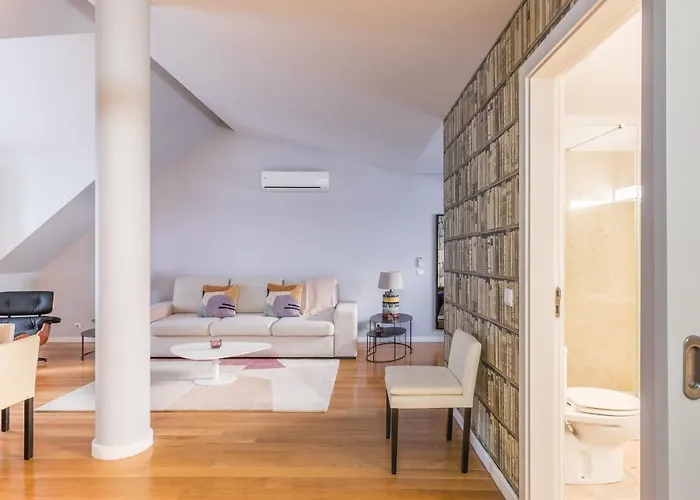 Flh Baixa-chiado Library Loft Lissabon