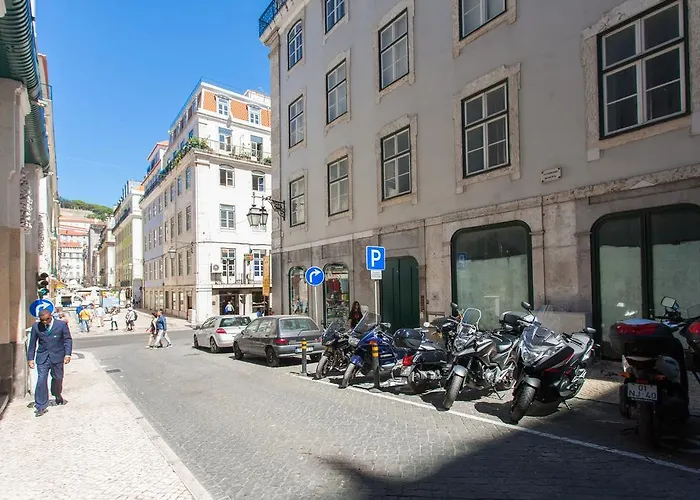 Flh Baixa-chiado Library Loft