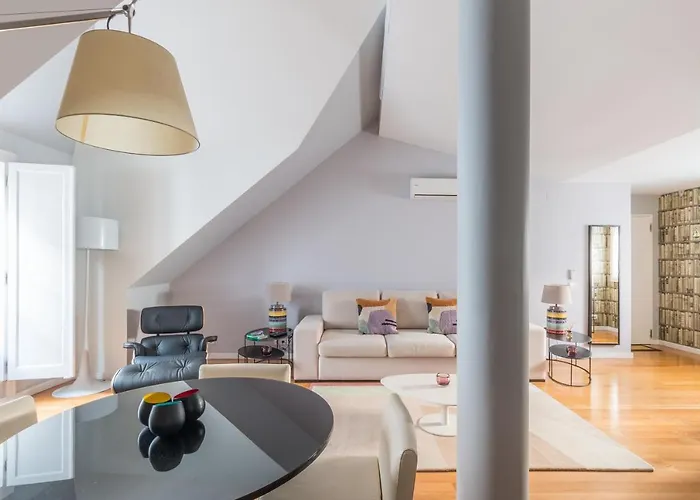 Flh Baixa-chiado Library Loft דירה *